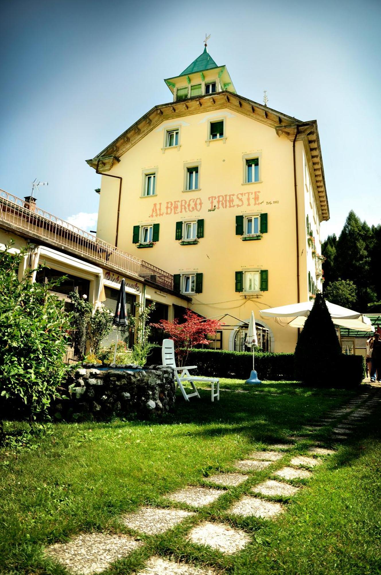 Albergo Trieste Lorenzago Di Cadore Luaran gambar