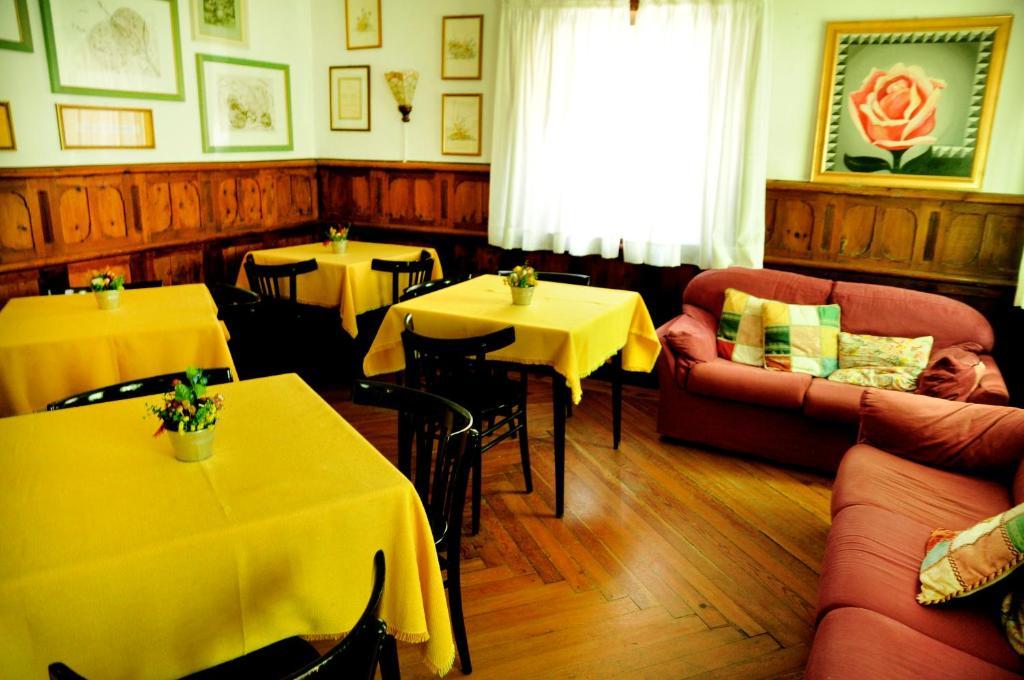Albergo Trieste Lorenzago Di Cadore Bilik gambar