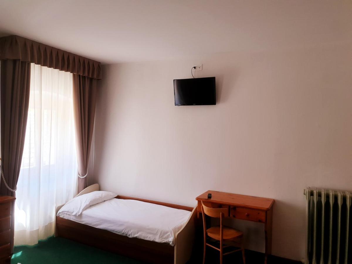 Albergo Trieste Lorenzago Di Cadore Luaran gambar